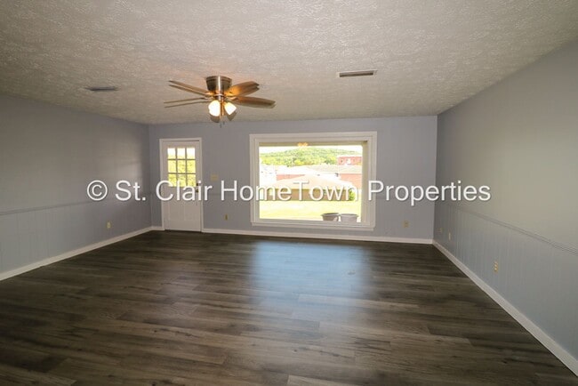 Building Photo - Downtown Pell City
