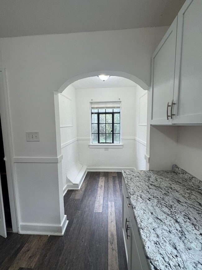 Building Photo - 17206 Ilene St