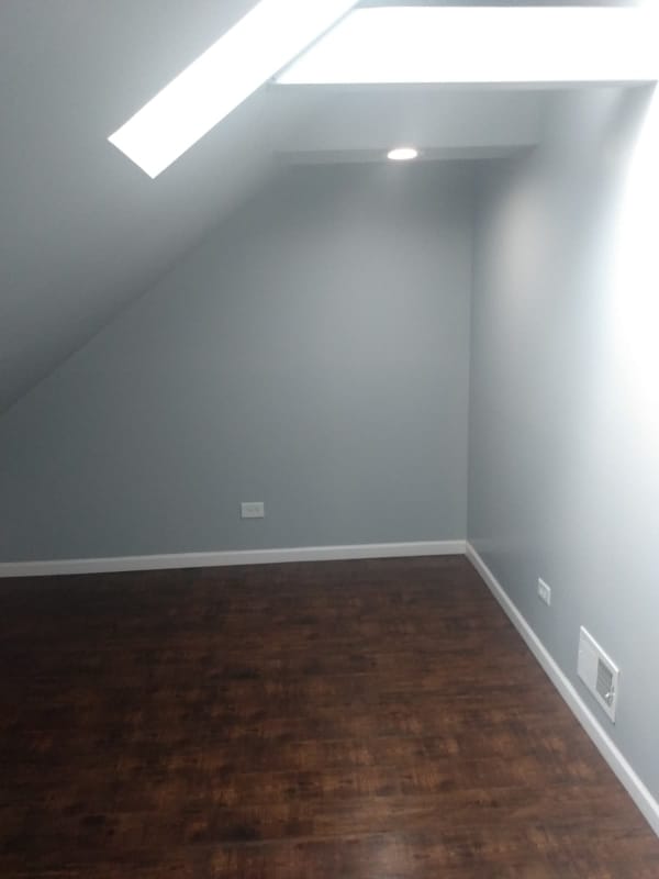 Building Photo - 2407 S Drake Ave