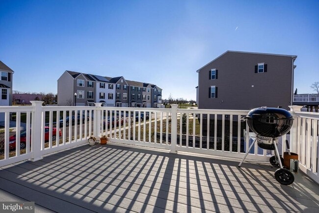 Building Photo - 127 FREEDOM