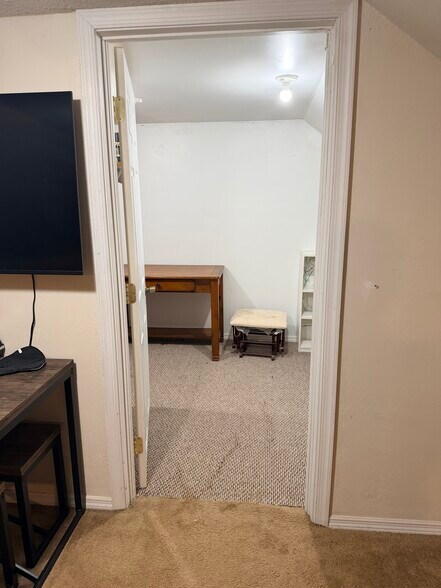 Building Photo - 32300 Azalea Ln