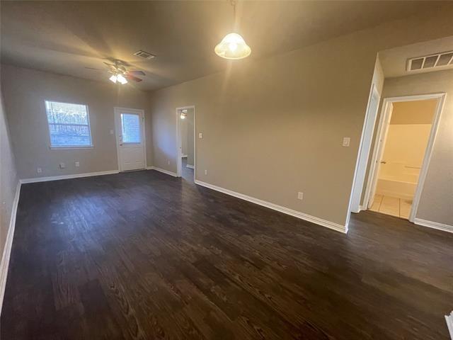 Building Photo - 3124 S Cherry Ln