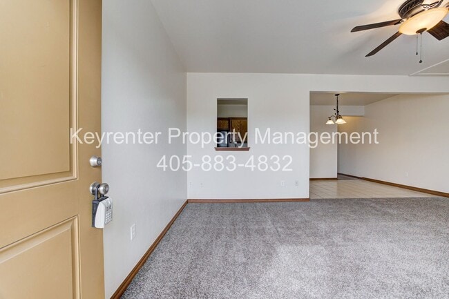 Building Photo - !!50 Percent off your 1st Months Rent!! Spacious 1BD/1BTH Apartment with a Private Balcony in the...