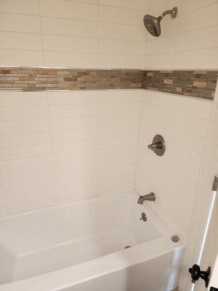Building Photo - 1652 Winn Ct