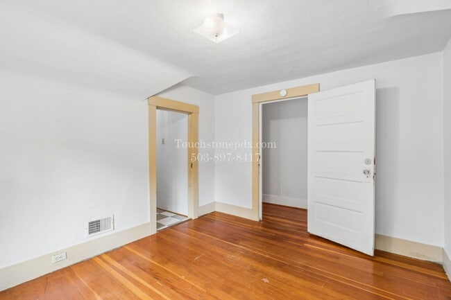 Building Photo - 4315-4317 N. Gantenbein Ave.