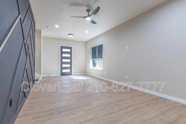 Building Photo - 414 Montana St