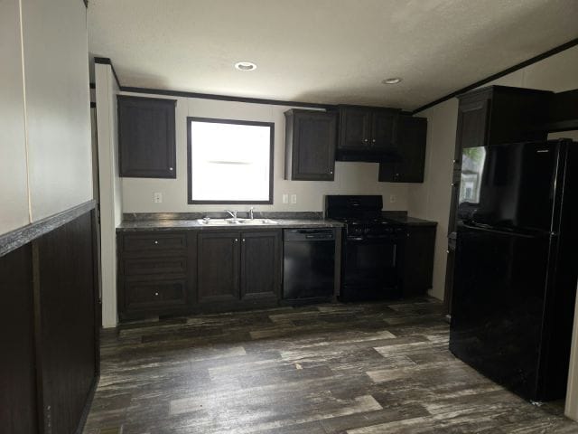 Building Photo - 85 Waterview Pkwy