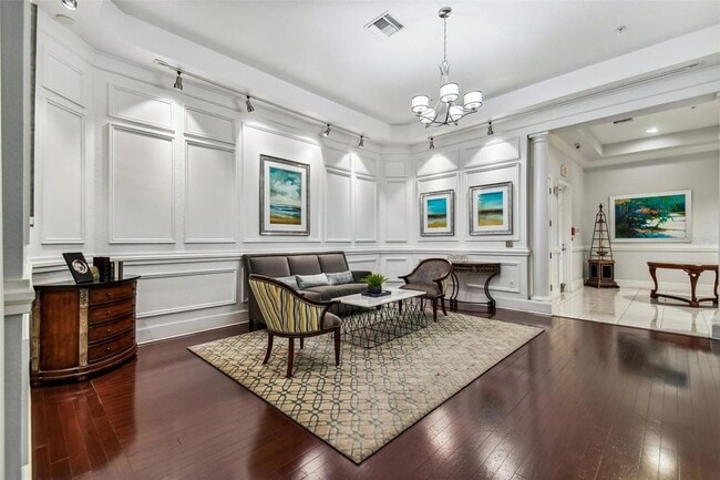 Building Photo - 700 S Harbour Island Blvd