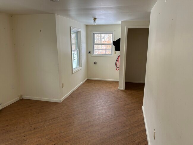 Building Photo - 109 Brylin Dr