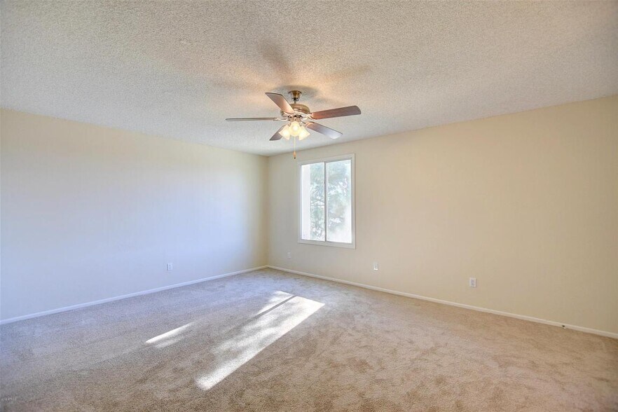 Building Photo - 8344 E Chaparral Rd