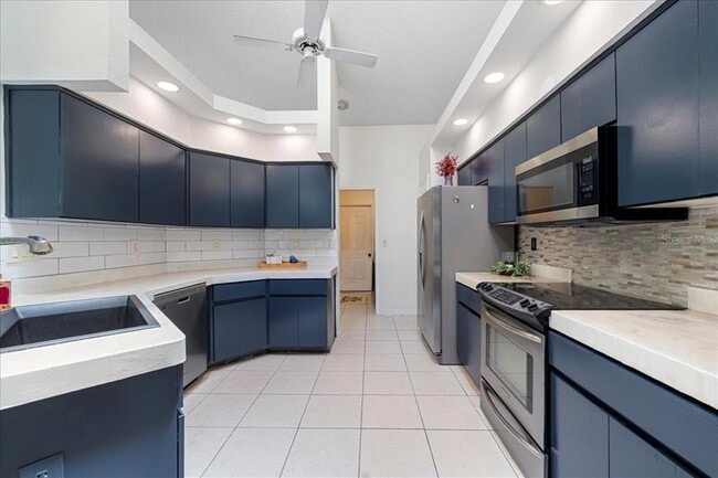 Building Photo - 211 Forest Wood Ct