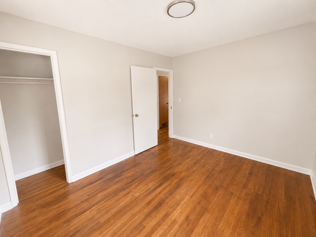 Building Photo - Charming & Affordable 2-Bedroom Home Near Linden – Move-In Ready!