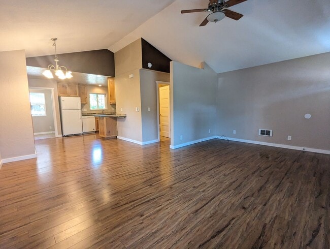 Building Photo - 4-Bedroom, 2-Bath Home In The Amazon Area ...