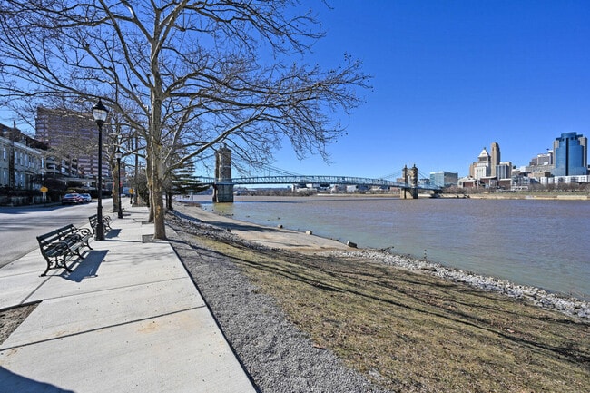 Building Photo - 229 Riverside Dr