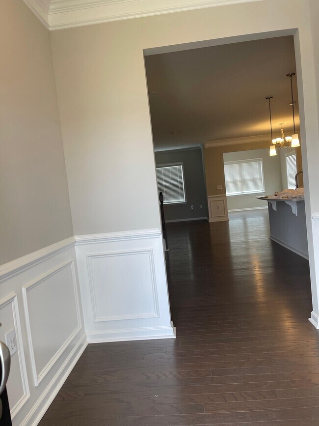 Building Photo - 2195 Fox Chapel Pl