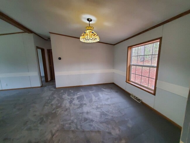 Building Photo - 42 Serendipity Ln
