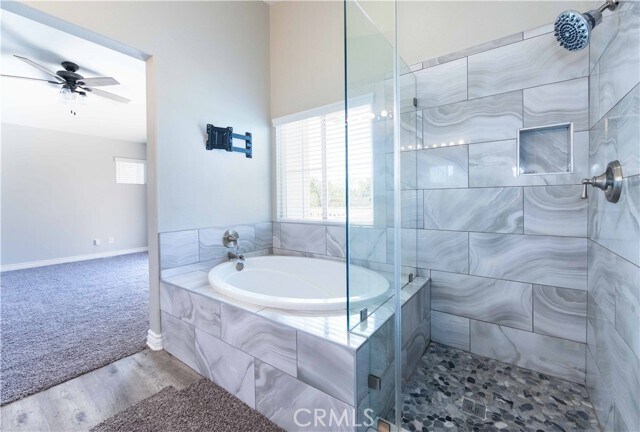 Building Photo - 33117 Eagle Point Dr