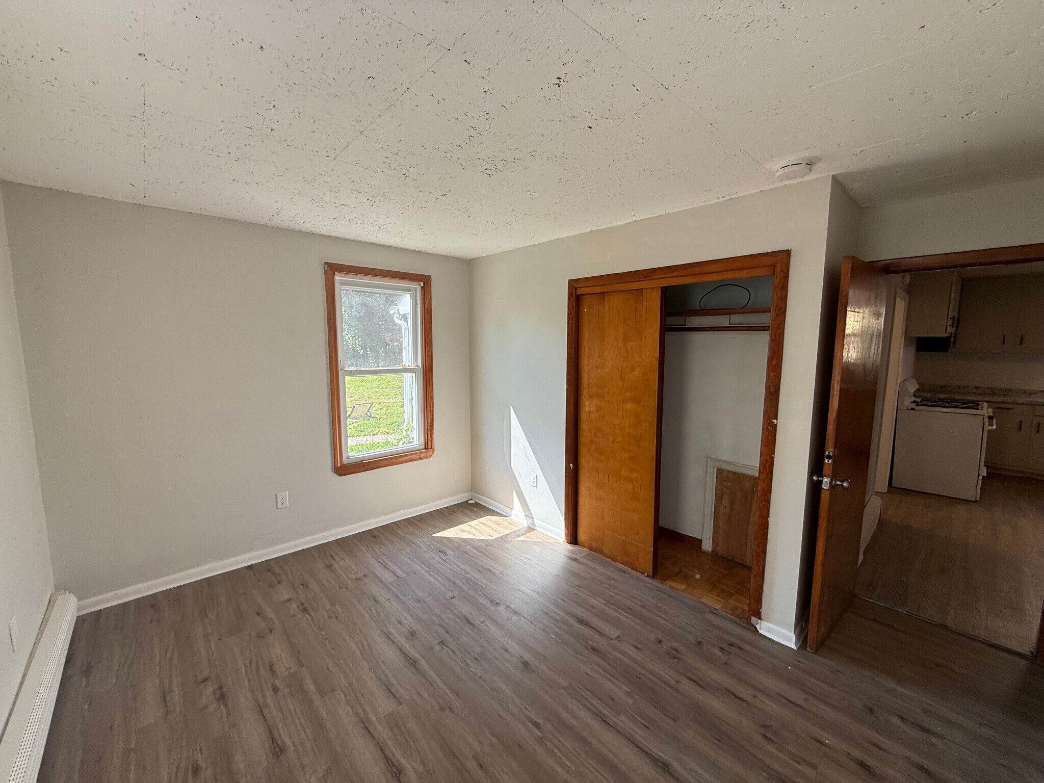 Bdrm 3 - 45 Union St