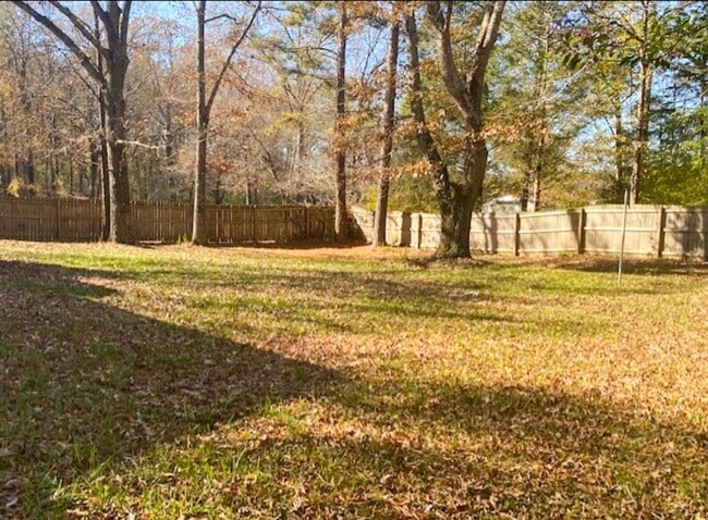 Building Photo - 3 Bed 2 Bath in Oxford!