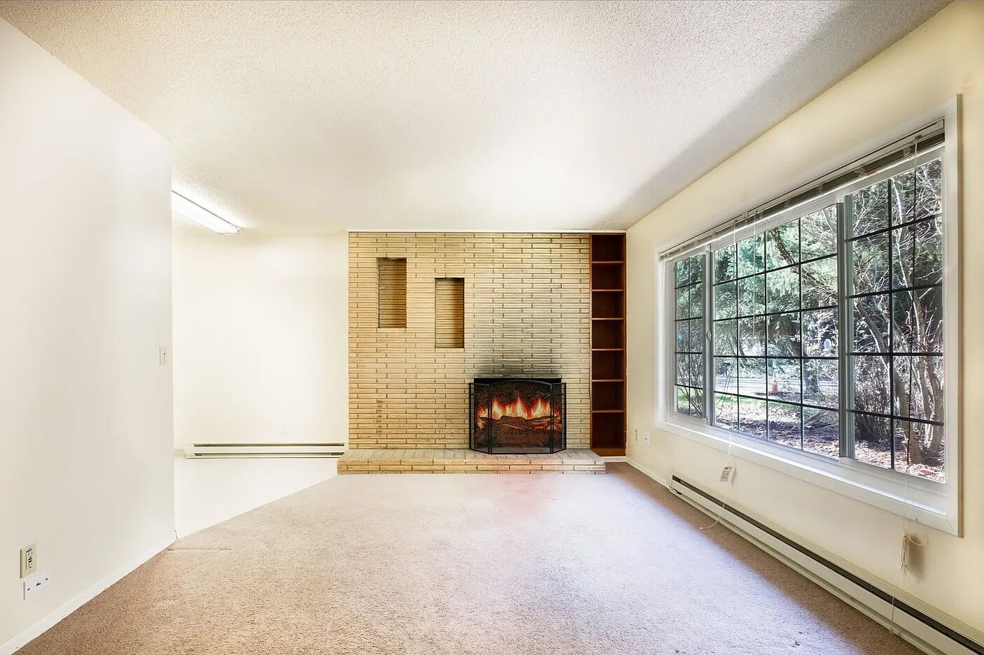 Building Photo - 720 NE 69th Ave