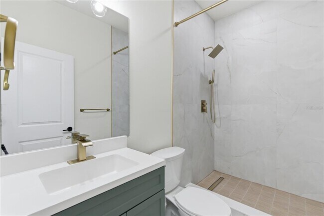 Building Photo - 3944 Watson Dr