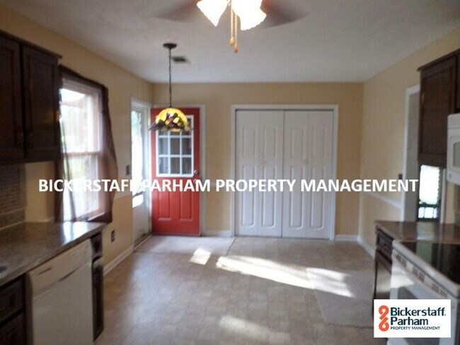 Building Photo - 7097 Midnightsun Ln