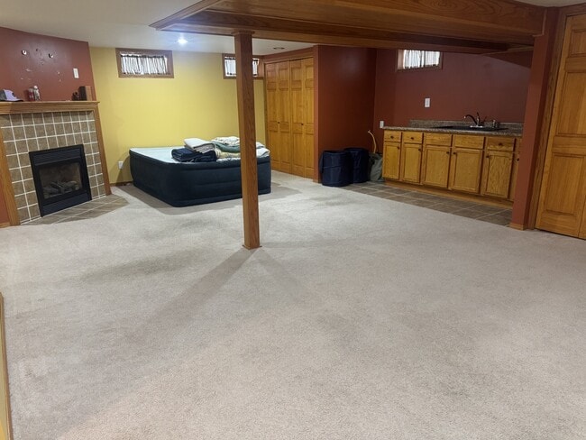 Building Photo - 1605 Prospect Ave