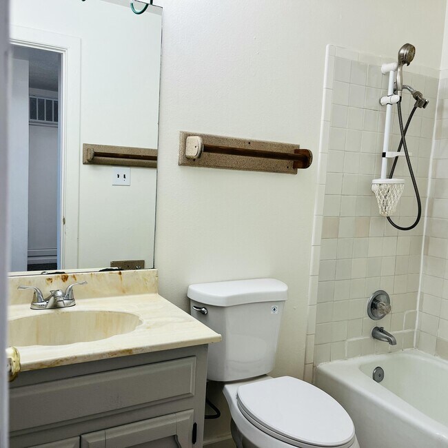 Building Photo - 3009 Estrella Brillante St NW