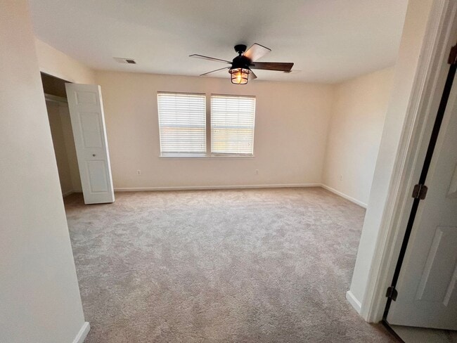 Building Photo - 357 Rolkin Rd