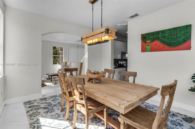 Building Photo - 16605 SW 55th Terrace