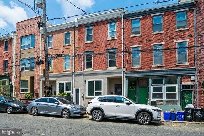 Building Photo - 1212 N 5th St