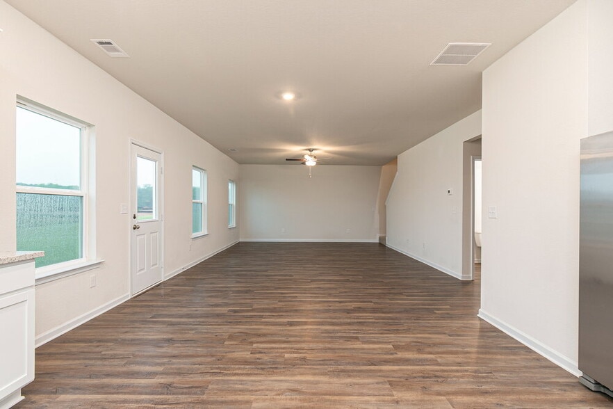 Building Photo - 1436 Sodbuster Dr