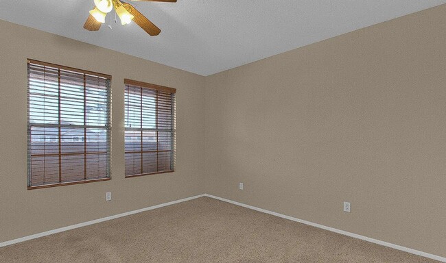 Building Photo - 3110 W Baylor Ln