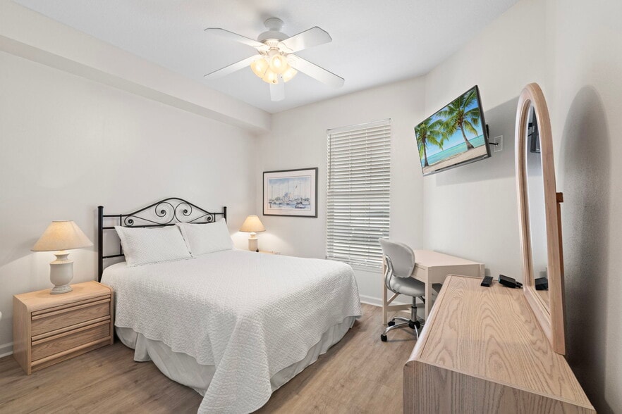 Building Photo - 225 Atlantis Cir