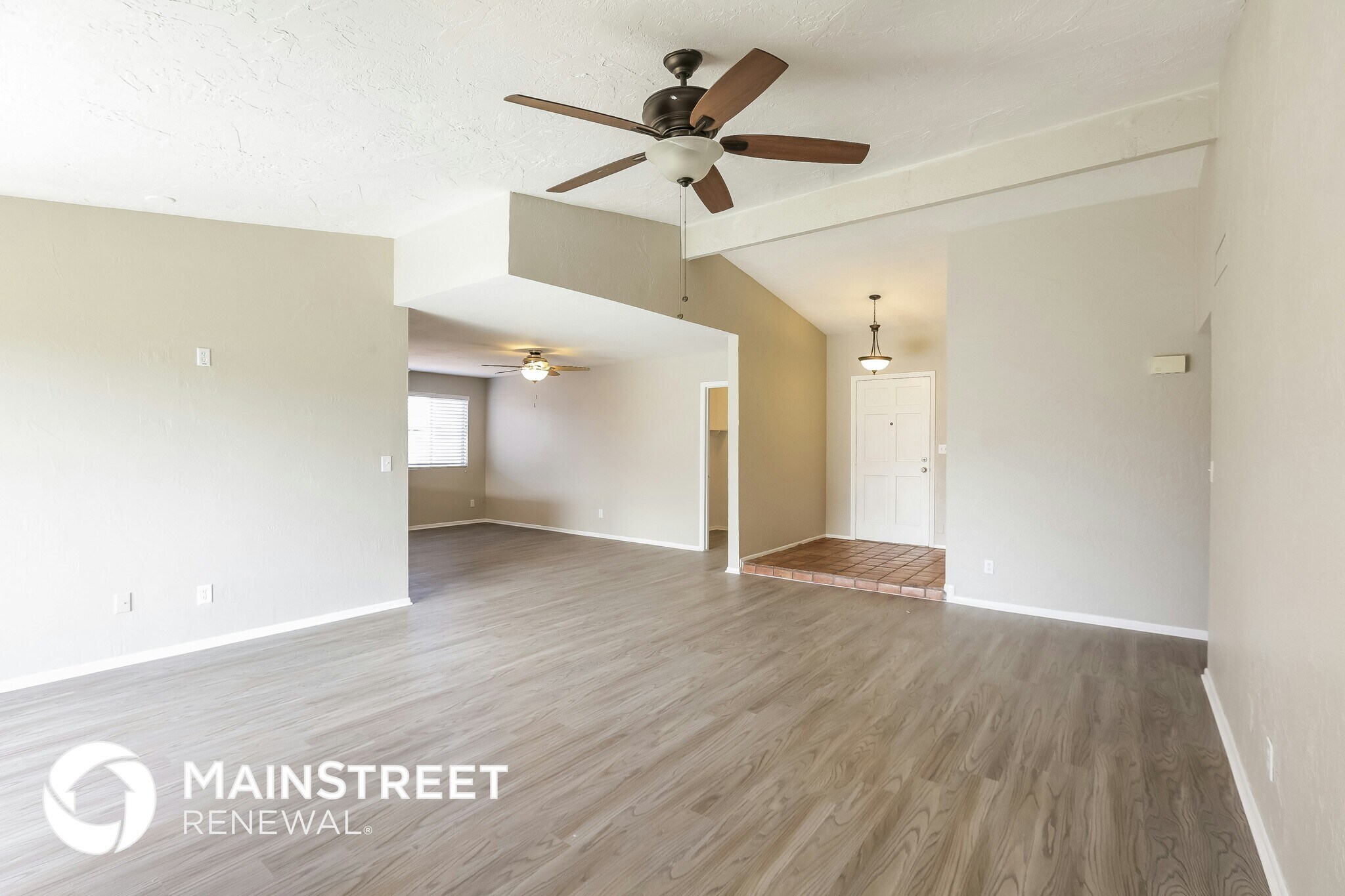 Building Photo - 4321 W Park Pl