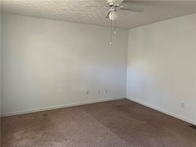 Building Photo - 6441 Wildwood Trail