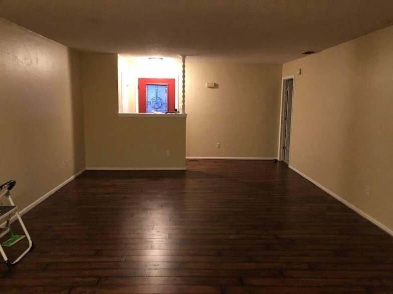 Building Photo - 2909 96th St