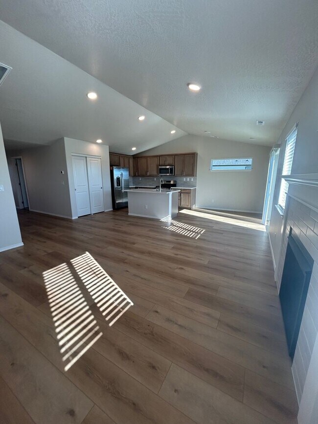 Building Photo - New Construction 3 bedroom 2 bath home for rent in The Hollice Woods!