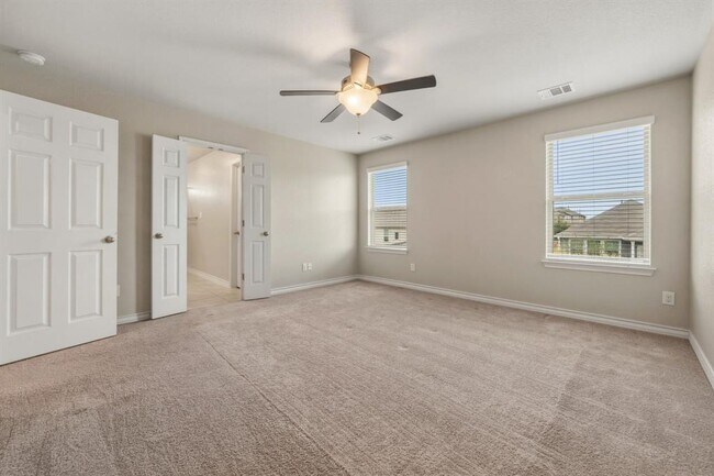 Building Photo - 197 Eves Necklace Dr.