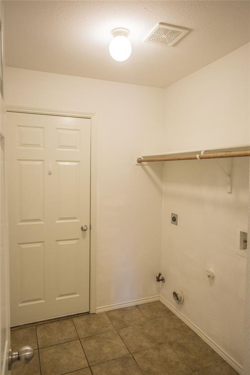 Building Photo - 5029 Gadsden Ave