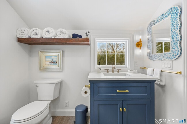 Building Photo - 167 North Ave