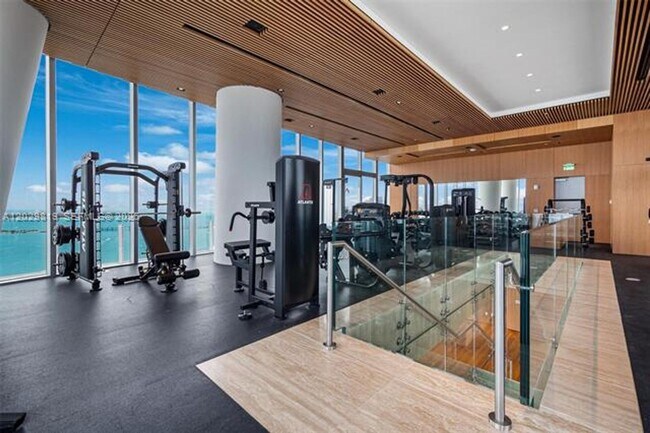 Building Photo - 5101 Biscayne Blvd