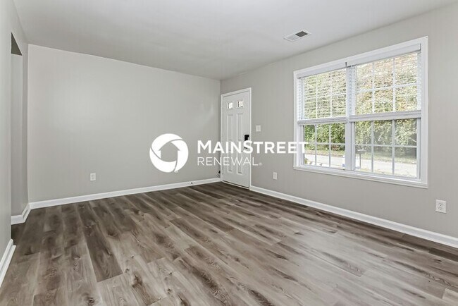 Building Photo - 3 Bedroom Pet-Friendly Home in GASTONIA, NC with Main Street Renewal