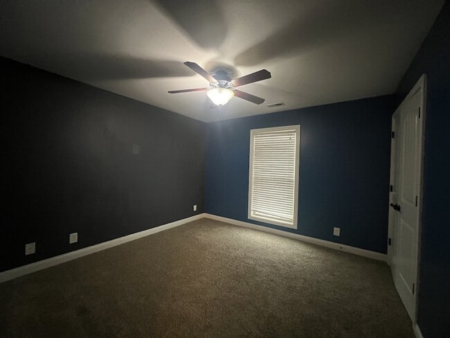 Building Photo - 1701 Winterhaven Ct
