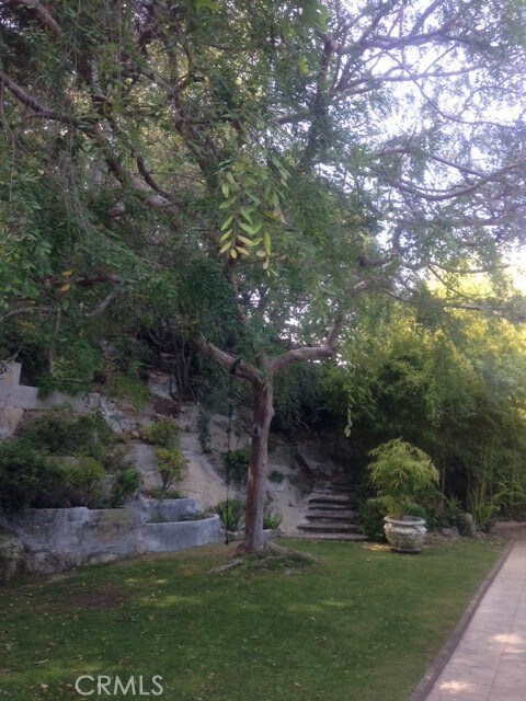 Building Photo - 123 N Glenroy Ave