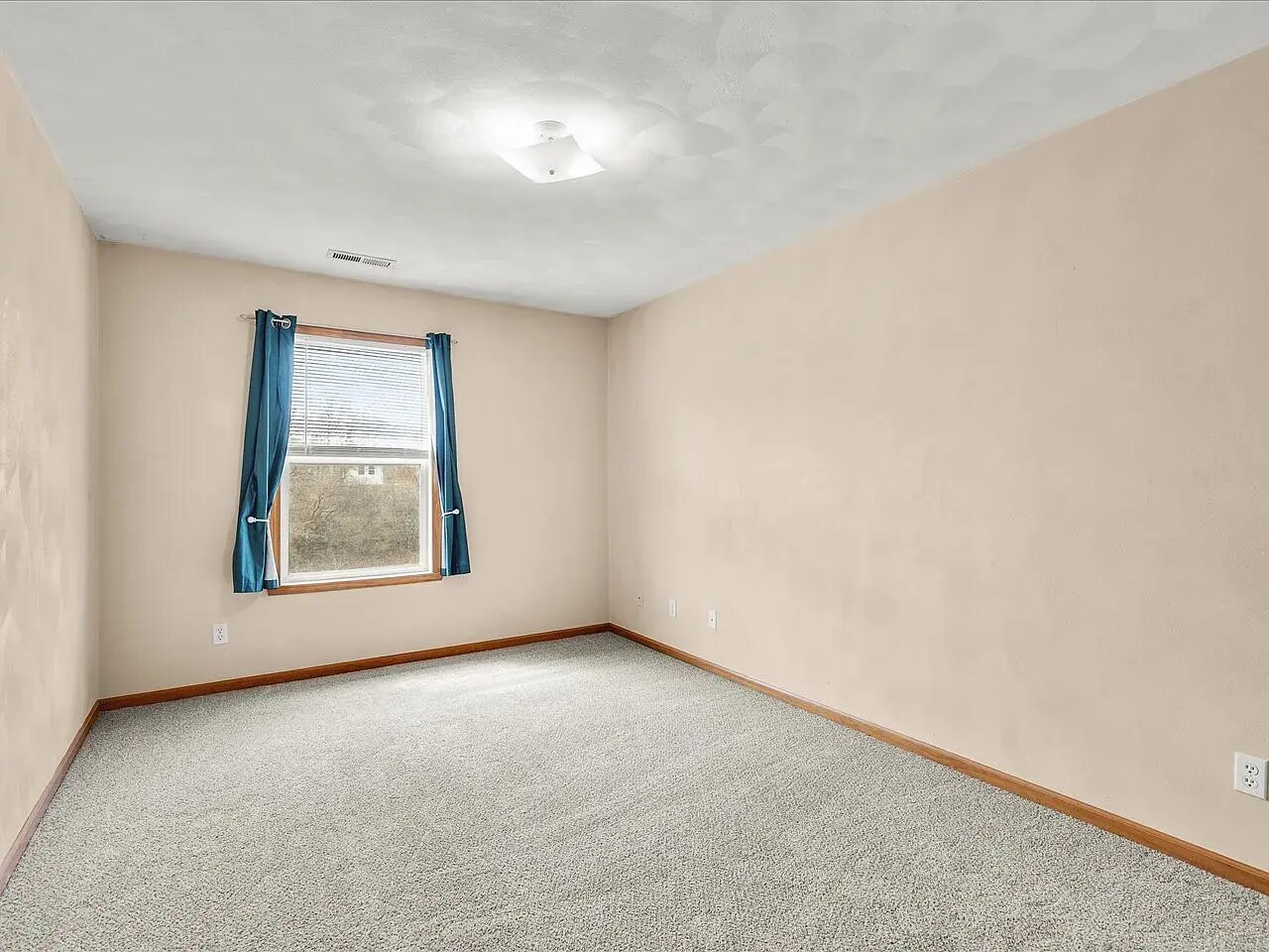 Building Photo - 10184 Metalmark Ln