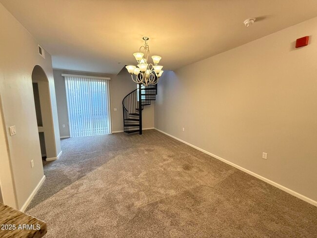 Building Photo - 1920 E Bell Rd