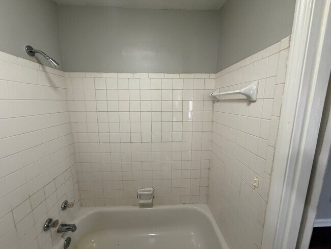 Building Photo - 4169 Double Tree St
