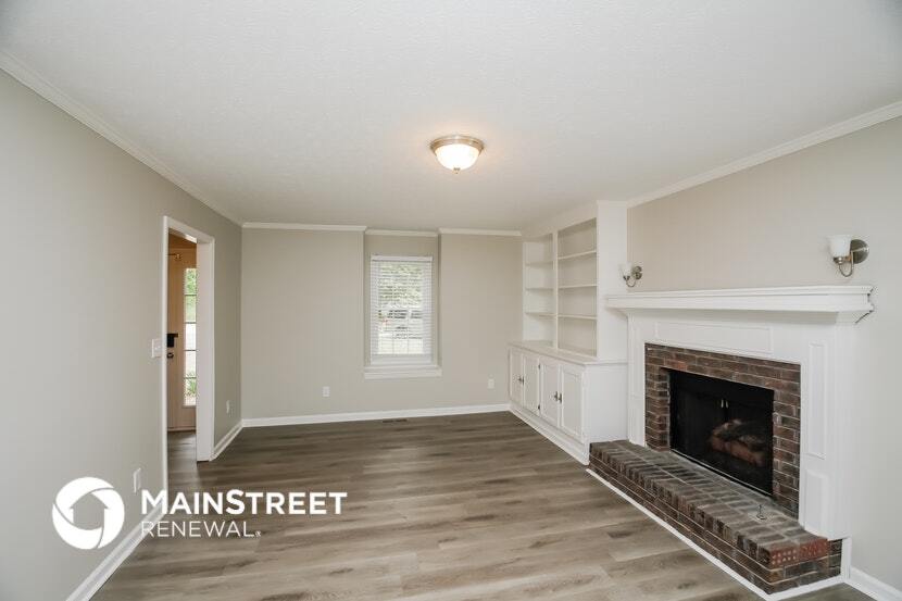 Building Photo - 2452 Clintwood Dr
