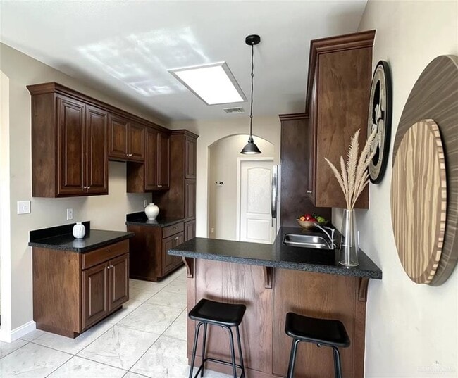 Building Photo - 12 N 17th St